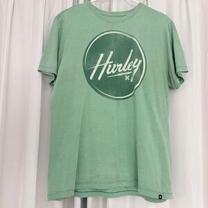 Hurley graphic tee large